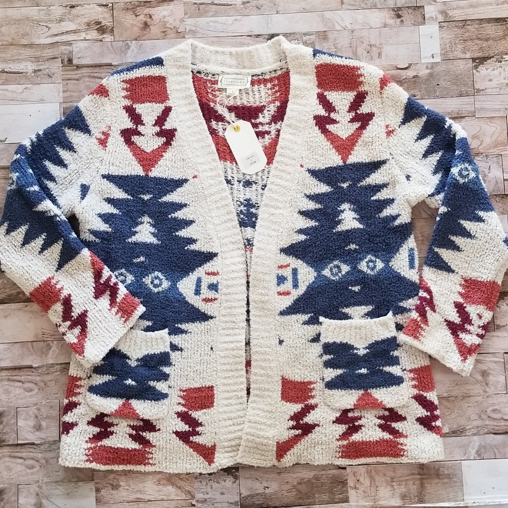 NWT Loveriche womens cardigan size small